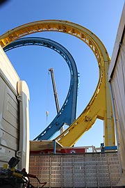 Der Olympialooping im Aufbau am 27.08.2019 (©Foto: Martin Schmitz)